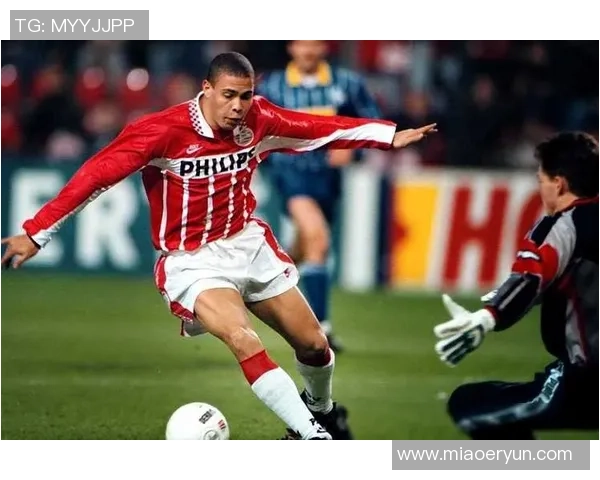 巴西足球传奇4R球星全面解析 荣耀背后的故事与成就